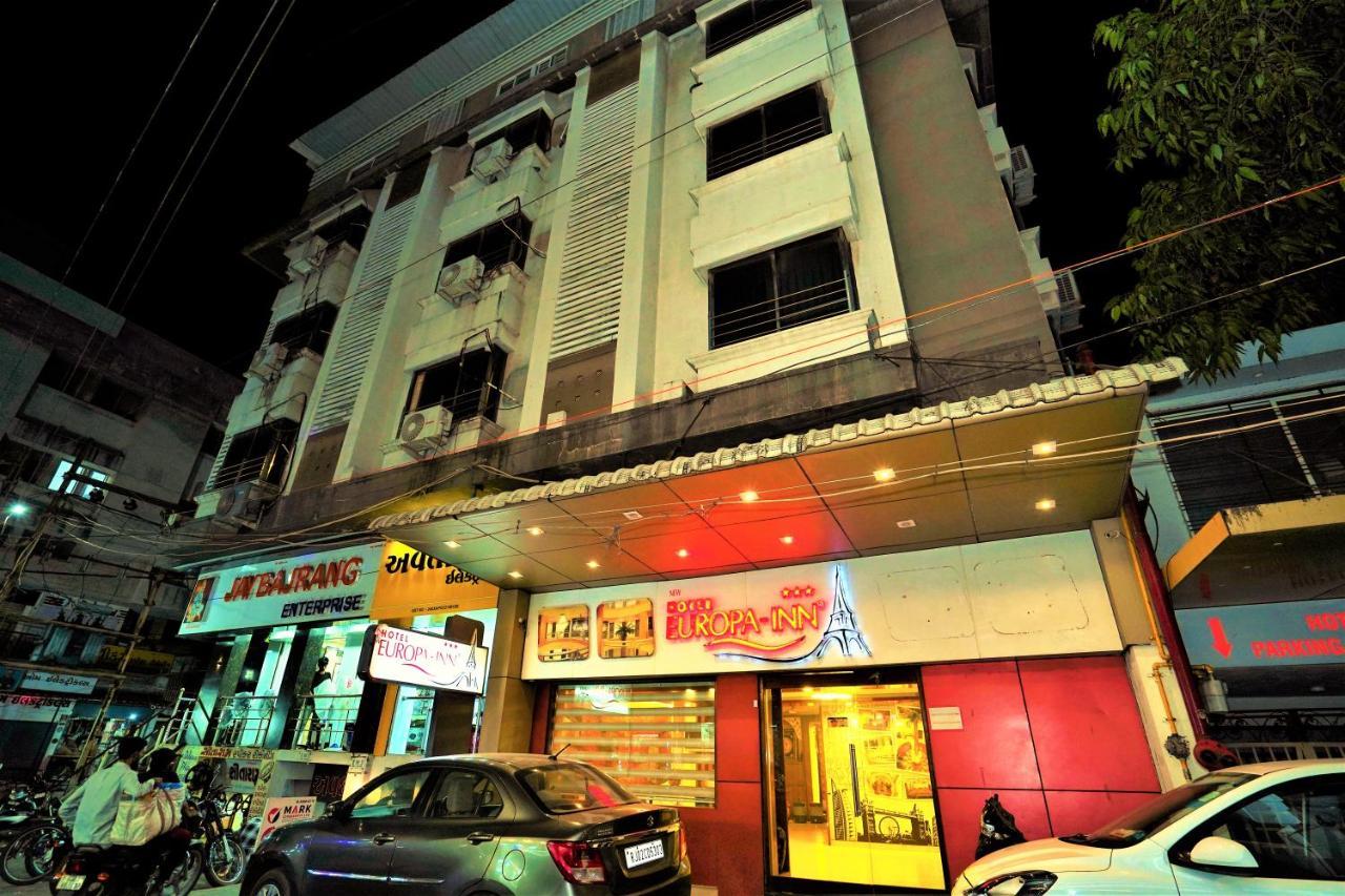New Hotel Europa Inn Rajkot Buitenkant foto